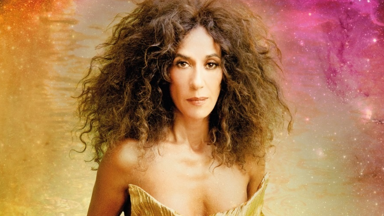 La cantante Rosario Flores